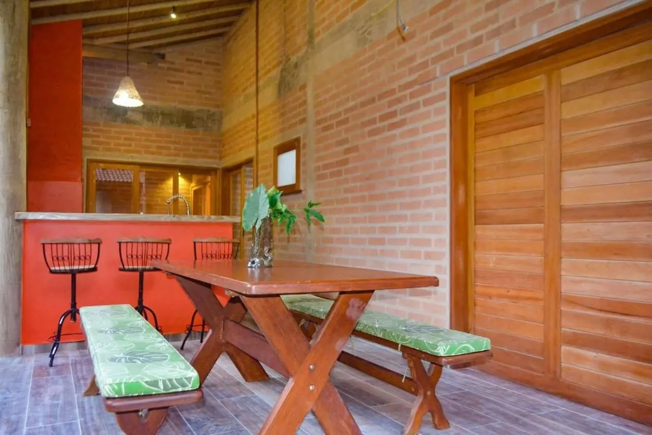 Дом отдыха Casa Em Condominio Com Piscina, Quintal E Garagem Порту-Сегуру